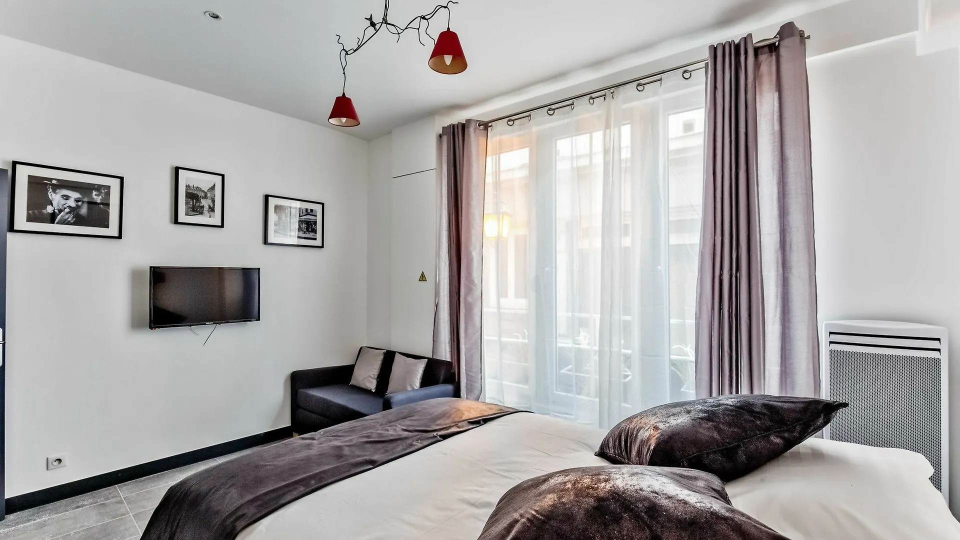 21 - Atelier Chaplin Montorgueil Apartment Paris 0*,  France